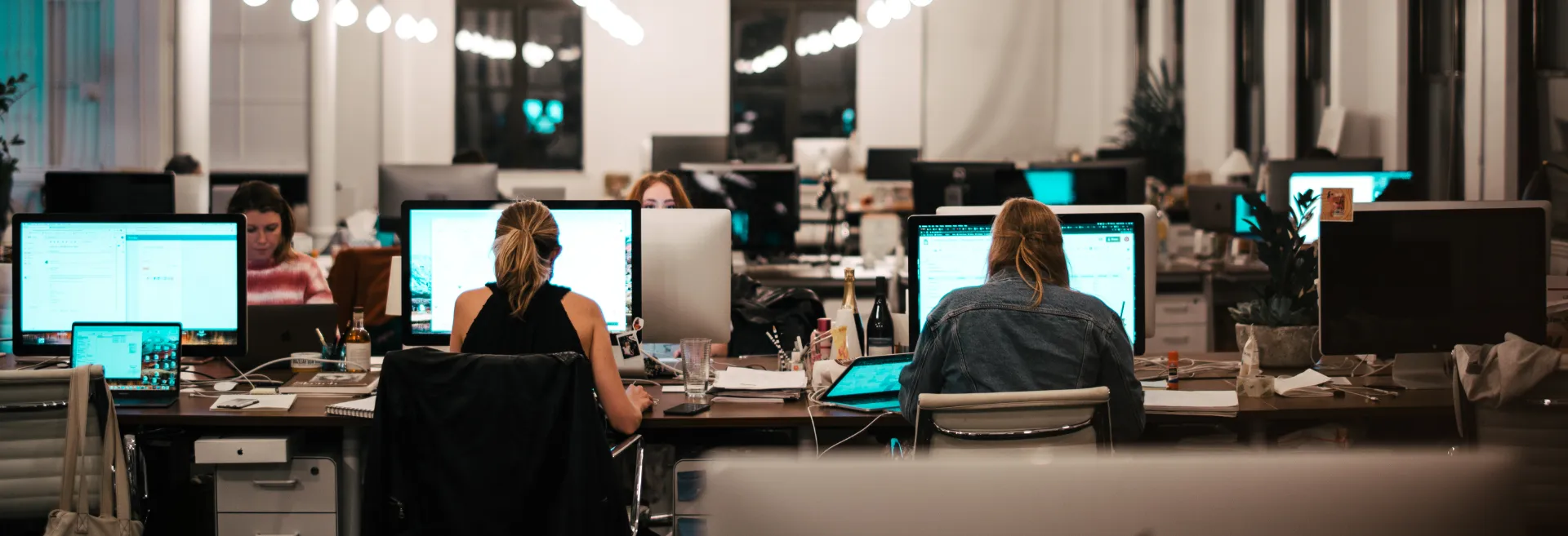 Vendor Sourcing Hero Section